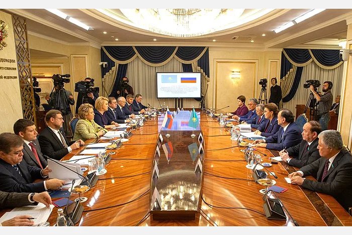Валентина Матвиенко: Межпарламентские контакты России и Казахстана динамично развиваются