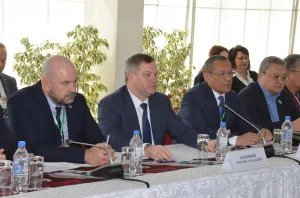 Наблюдатели от МПА СНГ обсудили электоральную кампанию в Республике Таджикистан с руководством местных политических партий