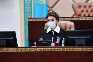 Дарига Назарбаева поблагодарила казахстанский народ за сплоченность в период кризиса