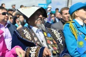 К 75-летию Победы: как в Республике Казахстан поддерживают ветеранов