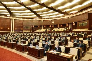 Милли Меджлис Азербайджанской Республики узаконил проведение заседаний в онлайн-режиме