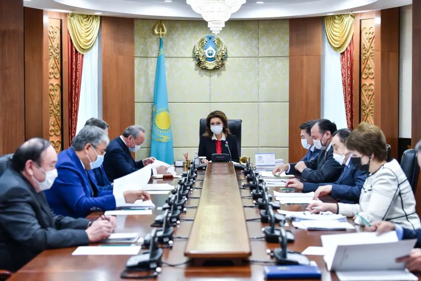 Сенаторы Казахстана предложили изменить подход к отбору предприятий для господдержки