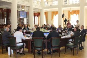 Parliamentary Assembly of the North-West started deliberating in the Tavricheskiy Palace