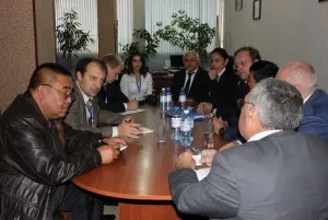 Candidate nominated by the Modern Musavat Party met with international observers