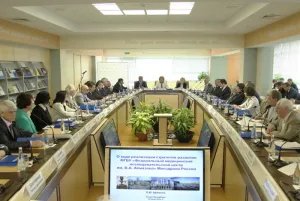 Valentina Matvienko chaired the session of the Supervisory Board of Almazov Federal Medical Research Center