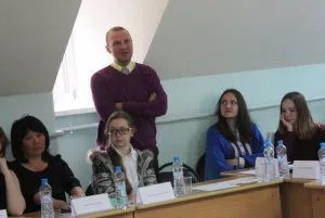 Education in the CIS discussed at a roundtable at St. Petersburg University of   Culture and Arts