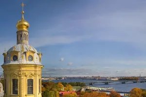 Participants of the CIS Youth Parliamentary Forum arrive in St Petersburg