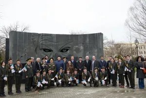 IPA CIS delegation lays flowers at the Victory memorial and the grave of Richard Sorge