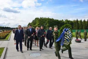 IPA CIS participates in the remembrance ceremony in Piskarevskoye Memorial Cemetery