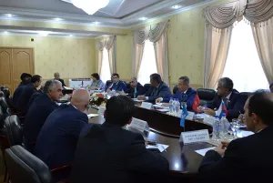 IPA CIS observers met with Speaker of the Majlisi namoyandogon of the Majlisi oli of the Republic of Tajikistan Shukurjon Zukhurov and with draftsmen of the Constitution of the Republic of Tajikistan