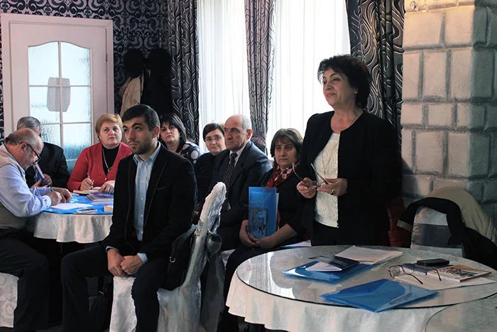 IIMDD IPA CIS Chisinau Office held a discussion club meeting