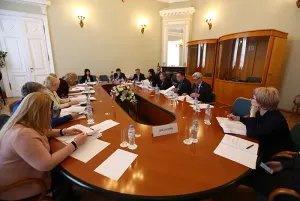 Model law-making in the field of science and education discussed in the Tavricheskiy Palace