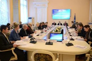 Draft documents to regulate relations in tourism considered in the Tavricheskiy Palace