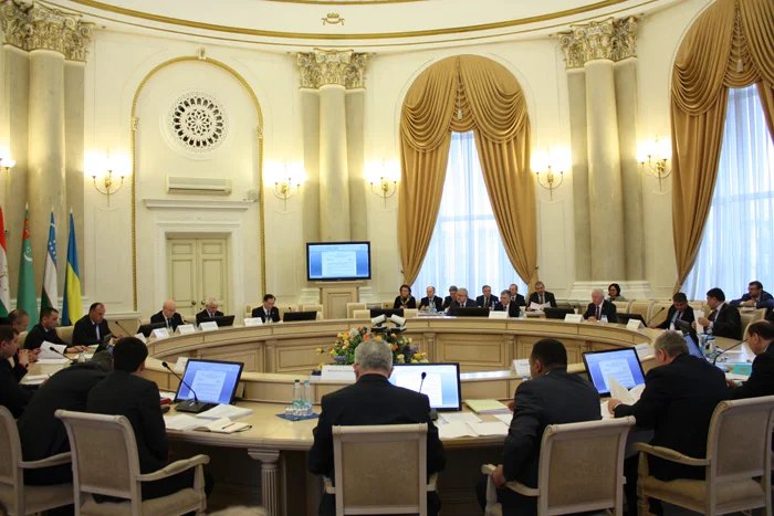 The Council of the Permanent Representatives of the CIS Member Nations held its first session in Minsk