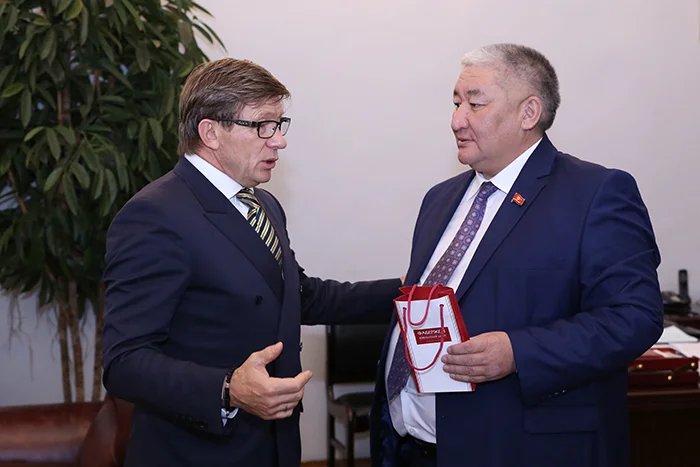 Yuriy Osipov met with Maksat Sabirov