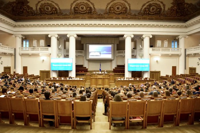 Current issues of parliamentarianism discussed in the Tavricheskiy Palace