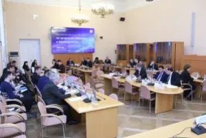 Defense and security issues discussed in the Tavricheskiy Palace