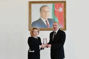 Ilham Aliyev presents Order "Friendship" of the Republic of Azerbaijan to Valentina Matvienko