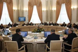 CIS Permanent Plenipotentiary Representatives of the CIS Member Nations at the Statutory and other Bodies of the Commonwealth approve the agendas of the meetings of the councils of the CIS Foreign Ministers and Heads of State