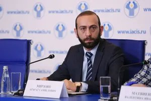 IPA CIS Council Secretariat Congratulates Ararat Mirzoyan on his Birthday